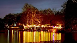 Einladung: Der kleinste Weihnachtsmarkt der Stadt 2025 im Volksgarten